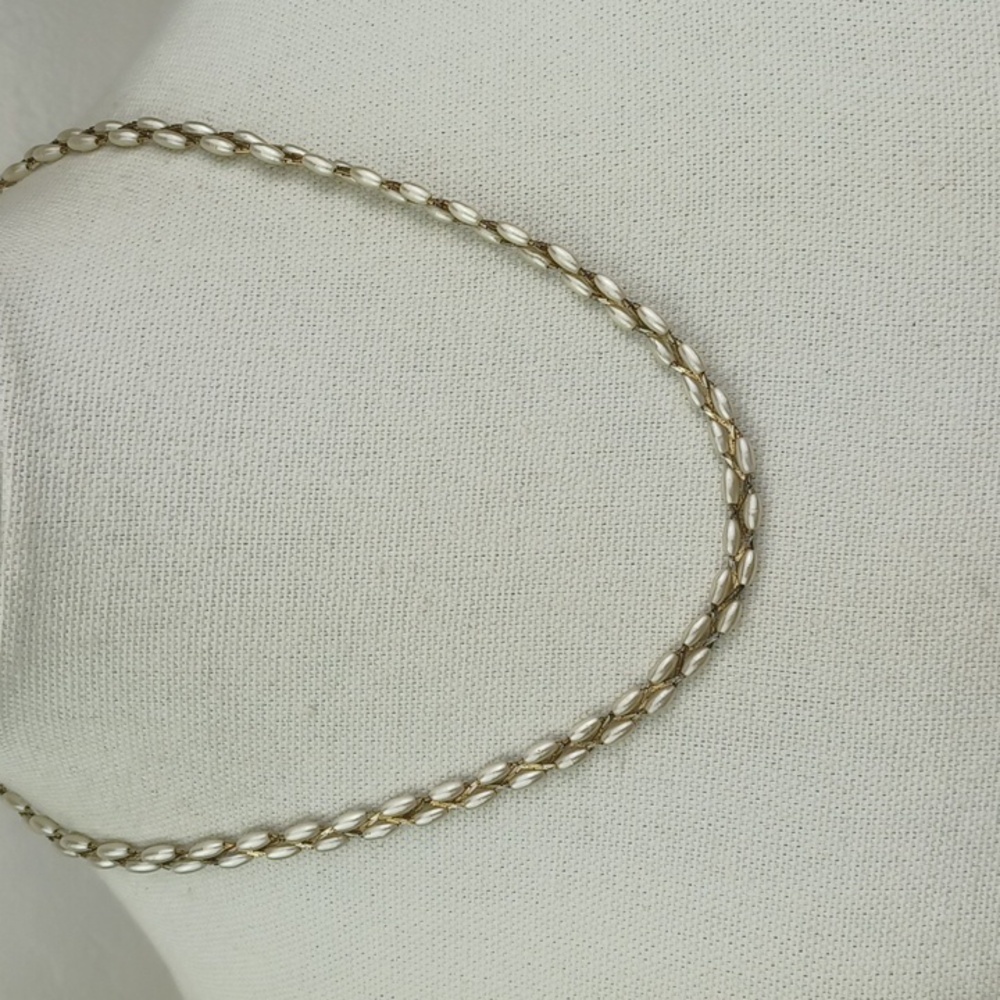 Vintage Intricately Craft Pearly Bead Necklace